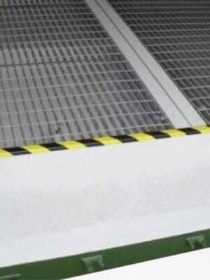 20Ft X 8Ft Open Side Bunded Open Mesh Floor Store